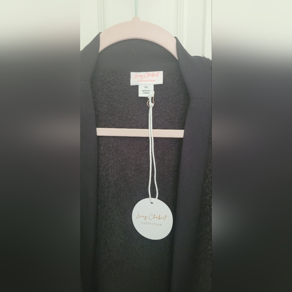 Lacey Chabert Marshmallow Chenille Cozy Cardigan - Picture 10 of 10